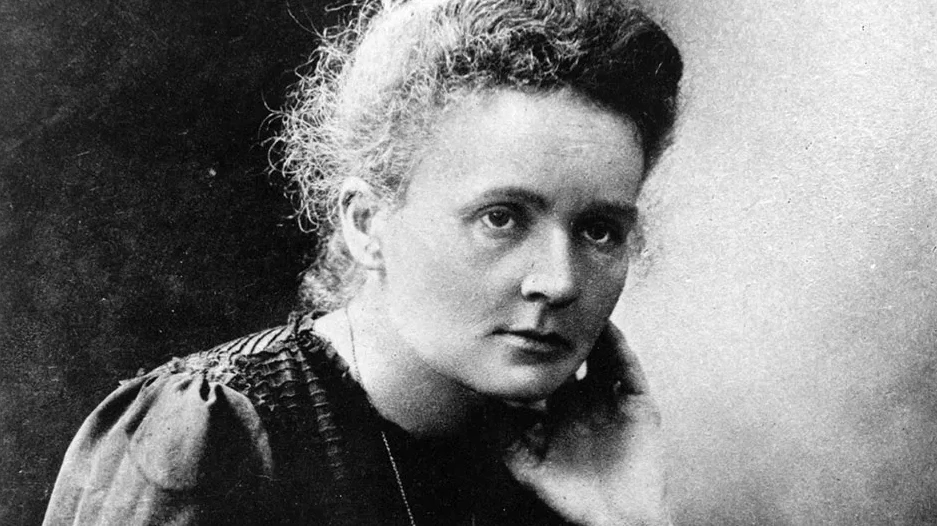 4. Marie Curie: 5 Most Inspiring Women Who Changed the World